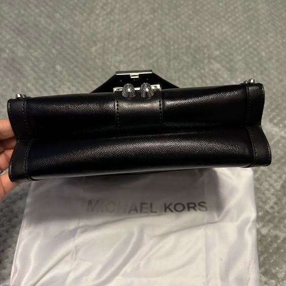 Michael Kors Crystal Studded Whitney - Picture 2 of 11